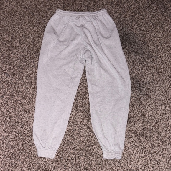 Divided by H&M Light Gray Adjustable Women's Joggers w Pockets - Picture 3 of 5